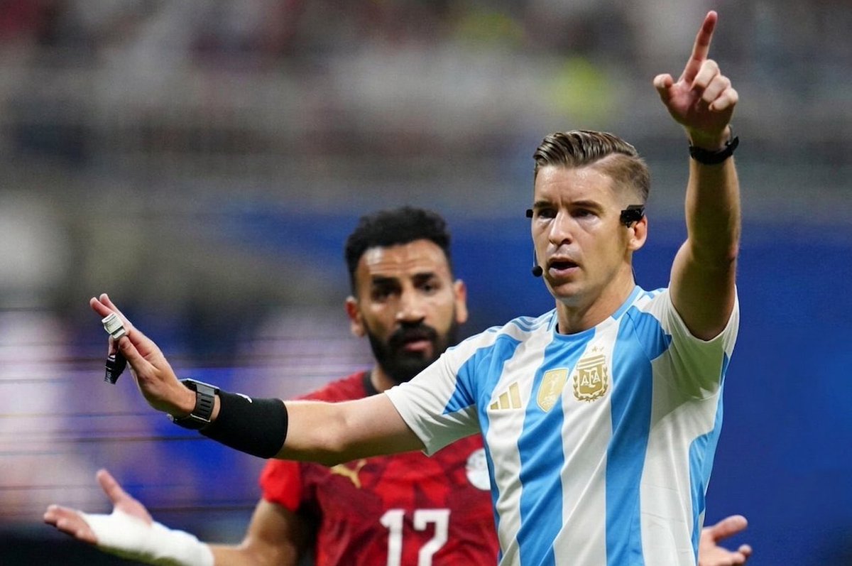 Ben_MosesB's tweet photo. @beinsports_FR Bravo l’argentine 🤮🤮🤮 https://t.co/YAF7Amd01h