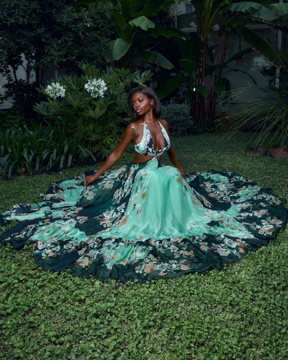 OlandriaDaily's tweet photo. Olandria is in full bloom while wearing @Roberto_Cavalli in Cannes recently! https://t.co/MBOZnAUkhO