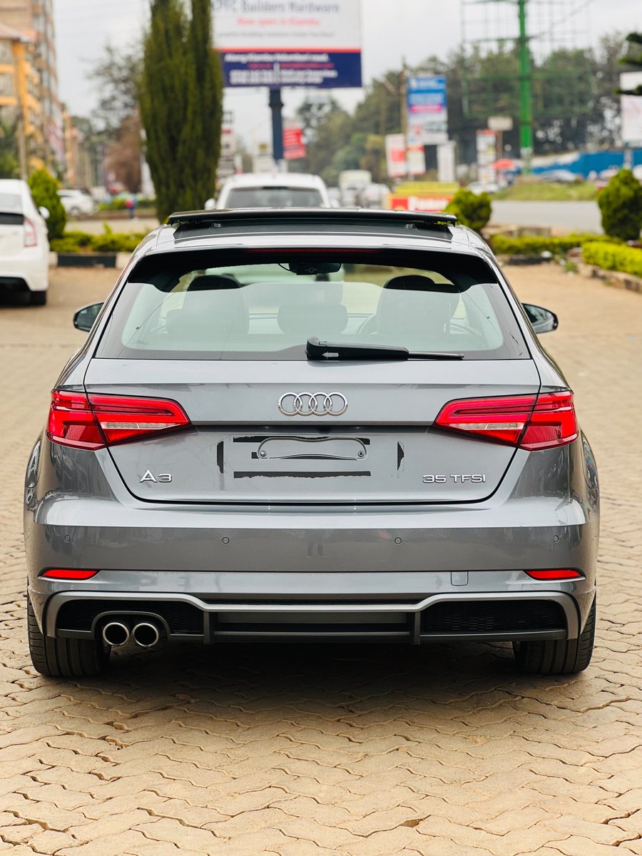 Manuouteroamers's tweet photo. Audi A3 
Price:2,800,000kes
Year of manufacture: 2019
Engine capacity: 1400cc Petrol 
Mileage 56,921km
Full leather interior 
Equipped with a sunroof https://t.co/RSIa4eZP0p