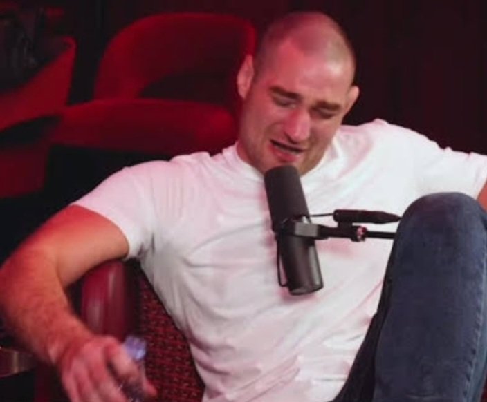 MightBeAFedIdk's tweet photo. @ChampRDS Sean when you bring up his dad touching him btw https://t.co/hWwAytV0IO