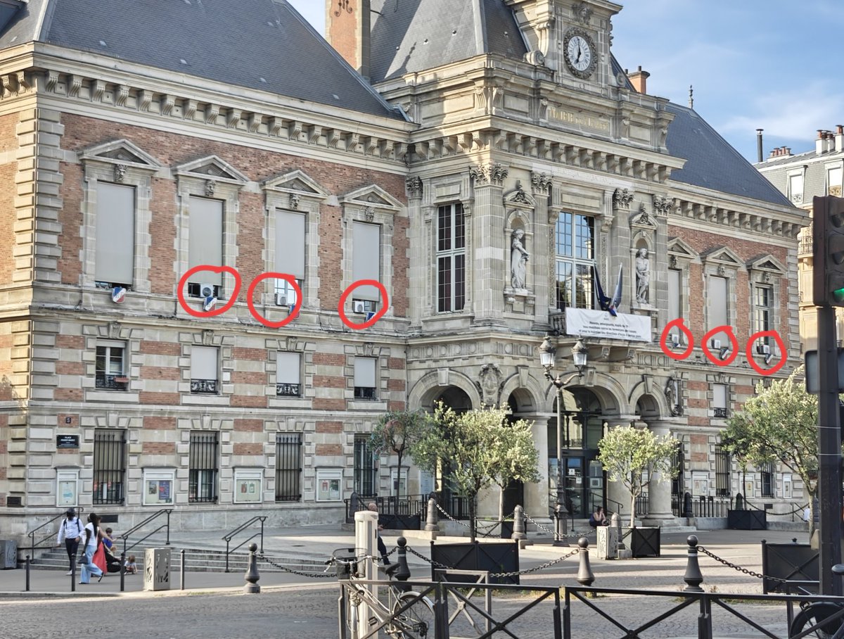KevinMessy19's tweet photo. En conseil d'arrondissement du 19eme :
- ils ont voté CONTRE mon vœu de climatisation des ephads ;
- ils ont voté POUR la réquisition des bâtiments climatisés.

Nous sommes le seul rempart contre la démagogie socialo-communiste. https://t.co/bue5kbAd5S