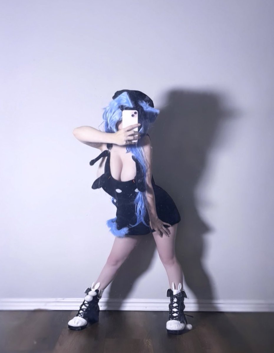 rule34_tsuki's tweet photo. But like.. literally https://t.co/xD5zOcTUTs