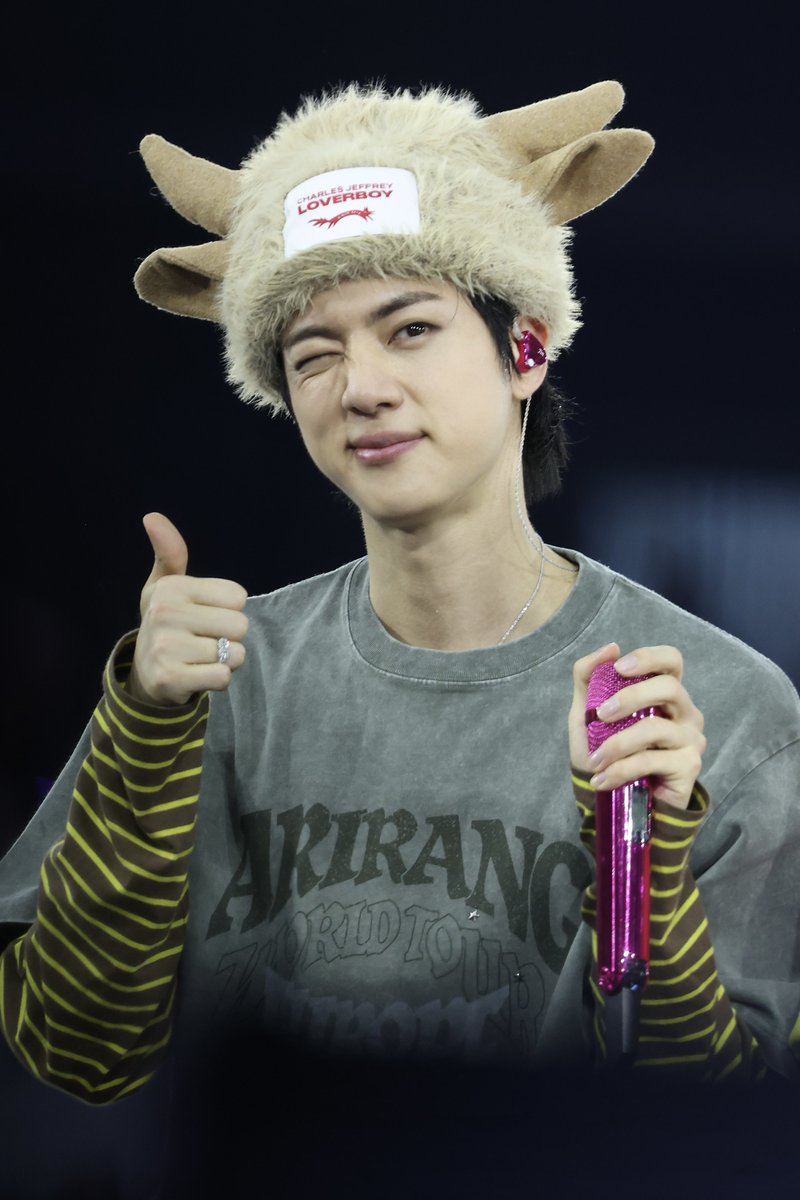 ALittleBraver92's tweet photo. 260707 preview 

☘️☘️💚💚

#방탄소년단진 #김석진 #석진 #진 #BTSJIN #JIN 
#BTS_WORLDTOUR_ARIRANG
@BTS_twt https://t.co/7PmIjBeNbE