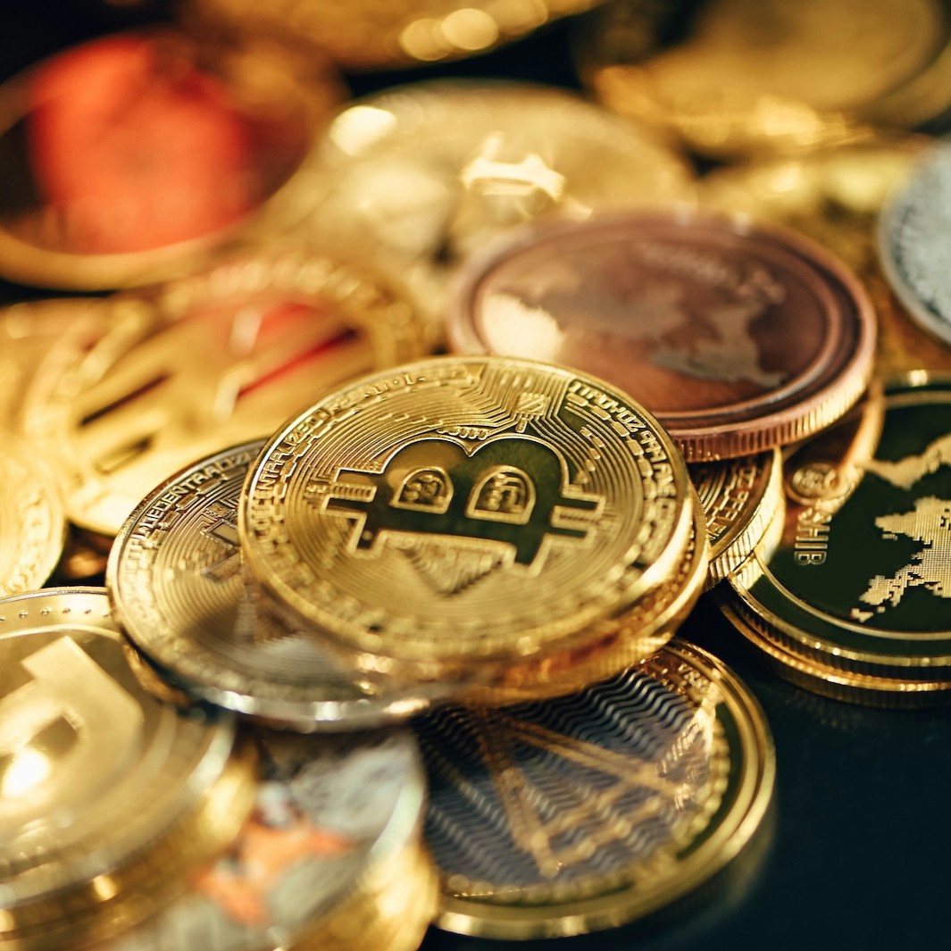 CoinMarketCap tweet media