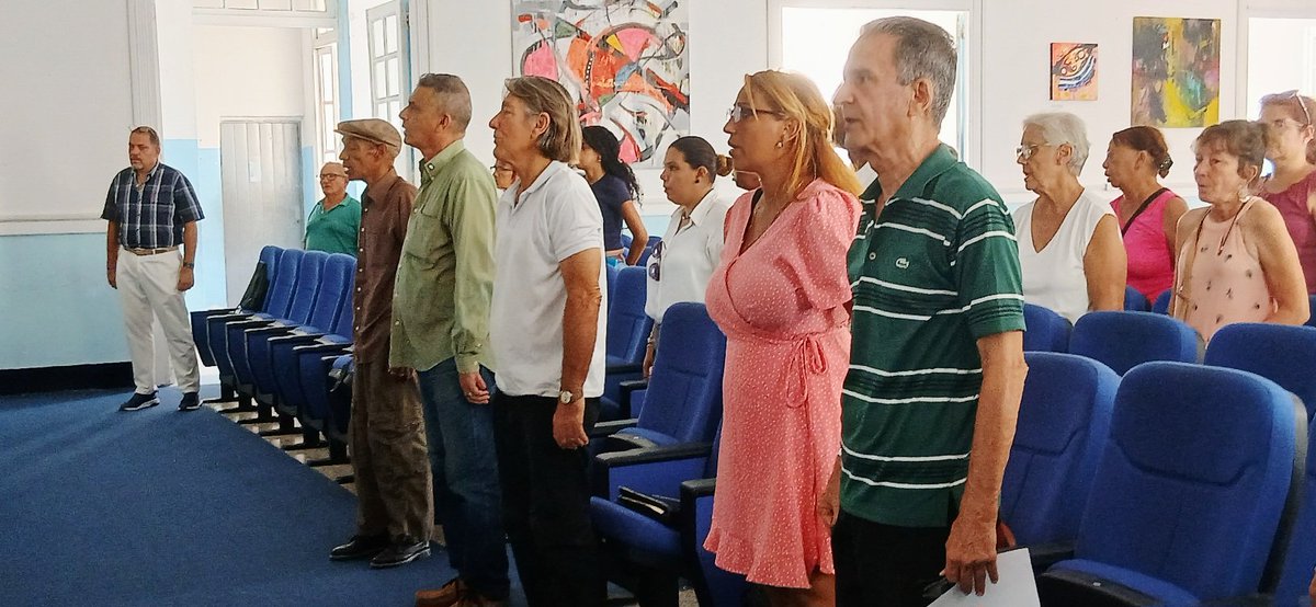educacion1010's tweet photo. SE DESARROLLO AYER EL SEMINARIO DE PREPARACIÓN PARA PROFESORES DE HISTORIA, CULTURA POLÍTICA Y FORMACIÓN CIUDADANA EN LA ESCUELA PRIMARIA ALFREDO M AGUAYO DEL MUNICIPIO #DiezdeOctubre
#DiezdeOctubre
#DiezdeOctubreEduca
#LaHabanaViveEnMí
#LaHabanaDeTodos
#CubaEduca #CubaMined https://t.co/iX1ofDgWlz