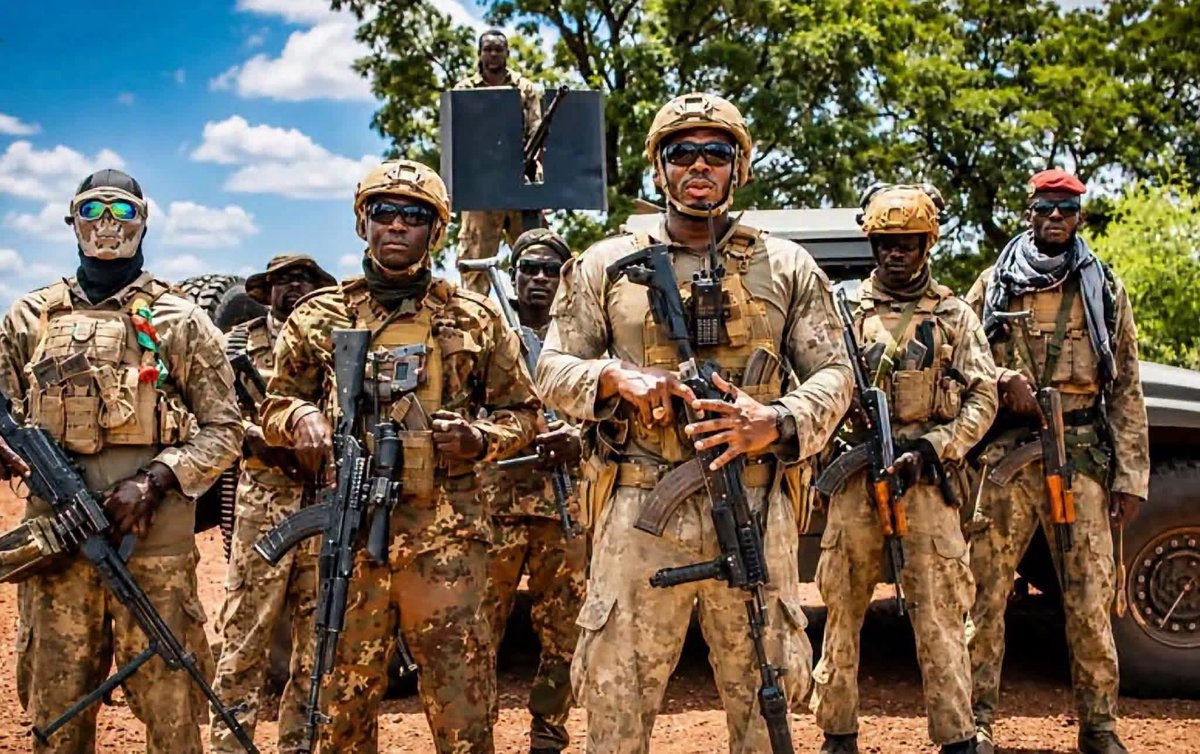 cecild84's tweet photo. 🇲🇱 Mali : Just In 
Official statement from the Malian Army FAMA on casualty during the recent failed terrorist attack:

 over 200 terrorists were neutralized in the recent attacks. 

This makes up more 600 terrorists neutralized in less than a week in both Burkina Faso and Mali. Besides, so many have been neutralized in Niger within the same period. But no exact offical numbers have been released so far..