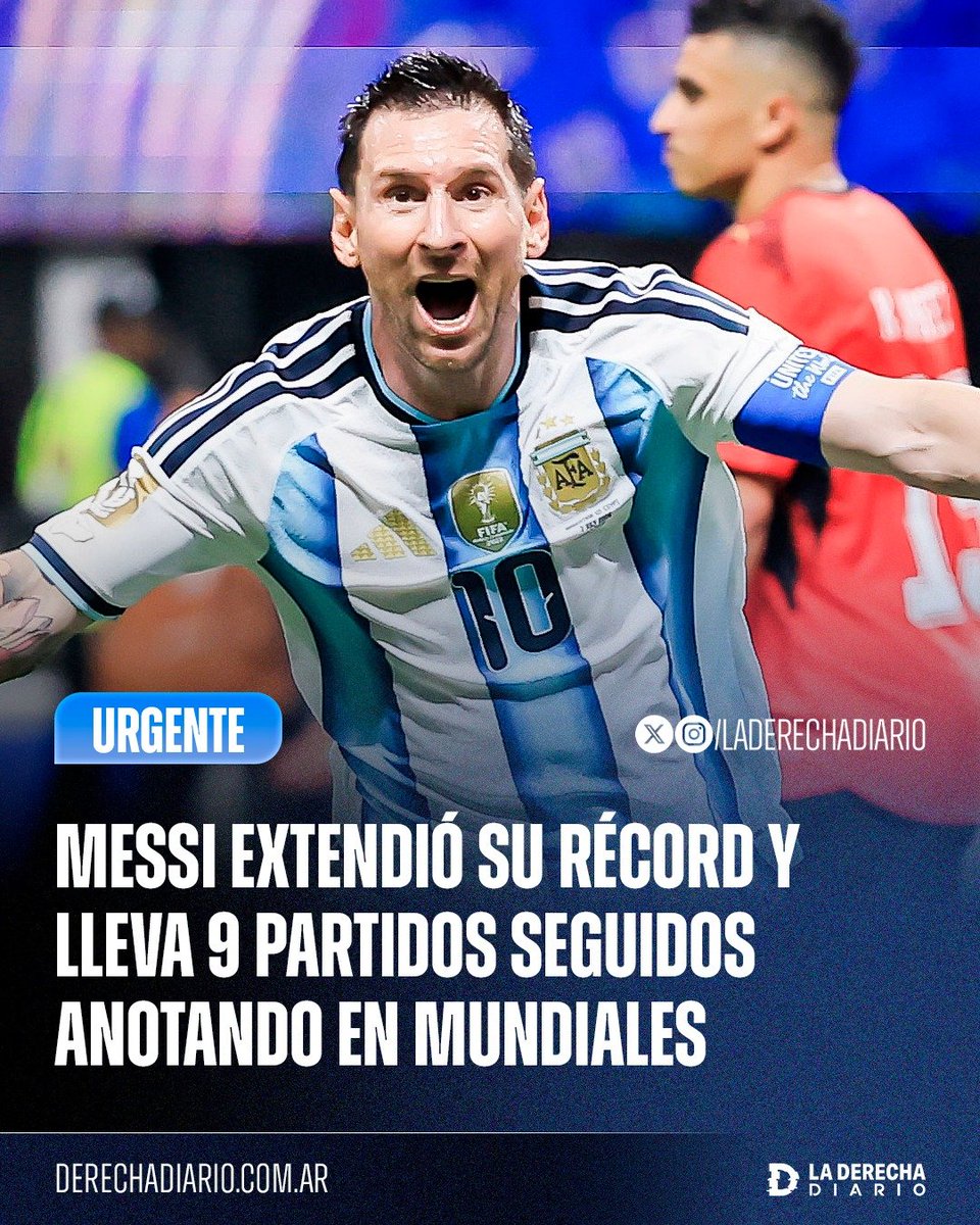 laderechadiario's tweet photo. 🚨🇦🇷 | RÉCORD ABSOLUTO: Lionel Messi extendió su marca histórica y ya suma nueve partidos consecutivos anotando en Mundiales, ampliando un récord sin precedentes en la historia de la Copa del Mundo. https://t.co/y7EfJ6JiZW