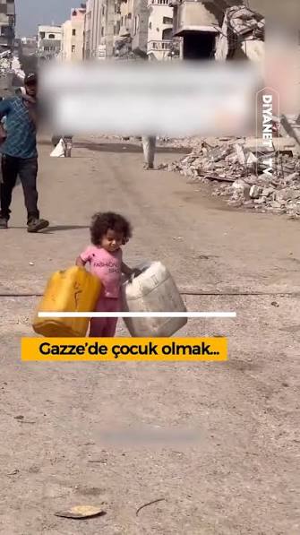 salihbostnc's tweet photo. AKP, siyasal İslamcılar, sizin aileniz o katiller, aile fotoğrafınızı Yeni Şafak yayımlamış.
Buyurun bizim aile fotoğraflarımız da bunlar. 
Bir yudum suya muhtaç edilen bebelerin öç alma günü bugün Ankara'da kurulan NATO aile sofralarını darma duman edecek. https://t.co/11vaKbxp3S