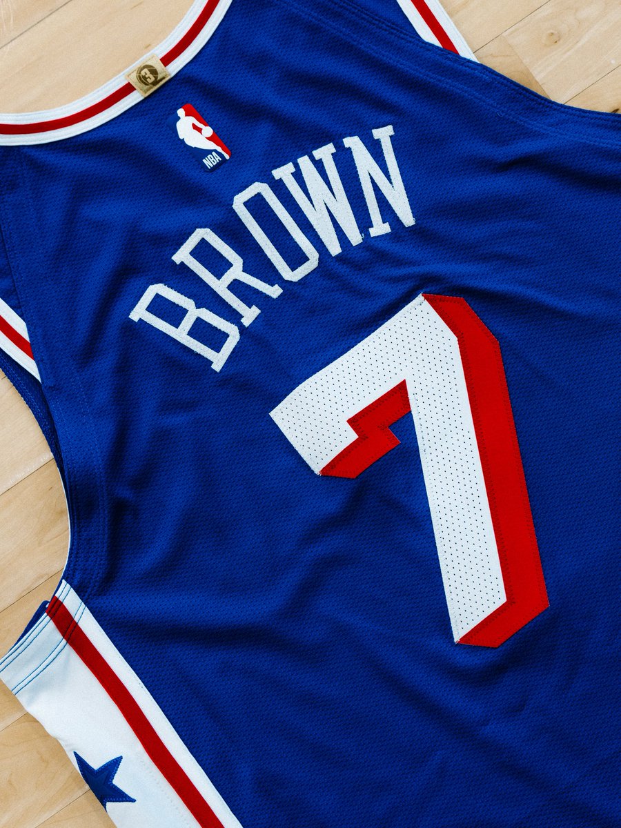sixers's tweet photo. on sale now 🚨 

https://t.co/L06BWF4UVZ https://t.co/ndgGCwqBRy