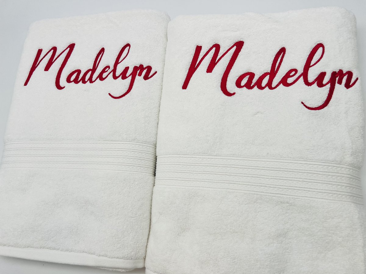 luxurytowel's tweet photo. Personalized Bath Towels make the perfect wedding, anniversary, graduation &amp; housewarming gift. 40% OFF + FREE Shipping for a limited time!

Shop now: https://t.co/tB1P0tZG2J

#personalizedtowels #bathtowels #weddinggift #anniversarygift #graduationgift #customgift #embroidered https://t.co/BKr3jl9PPp