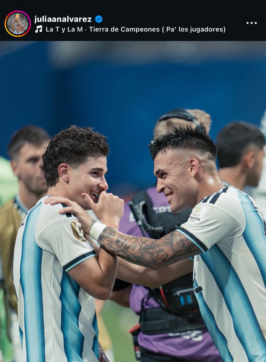 casuakd's tweet photo. el posteo de Julián
el mensaje nunca fue tan claro, tienen que jugar juntos y tienen que dejar de compararlos, mira lo que es esta foto https://t.co/3TbWKMC3xq