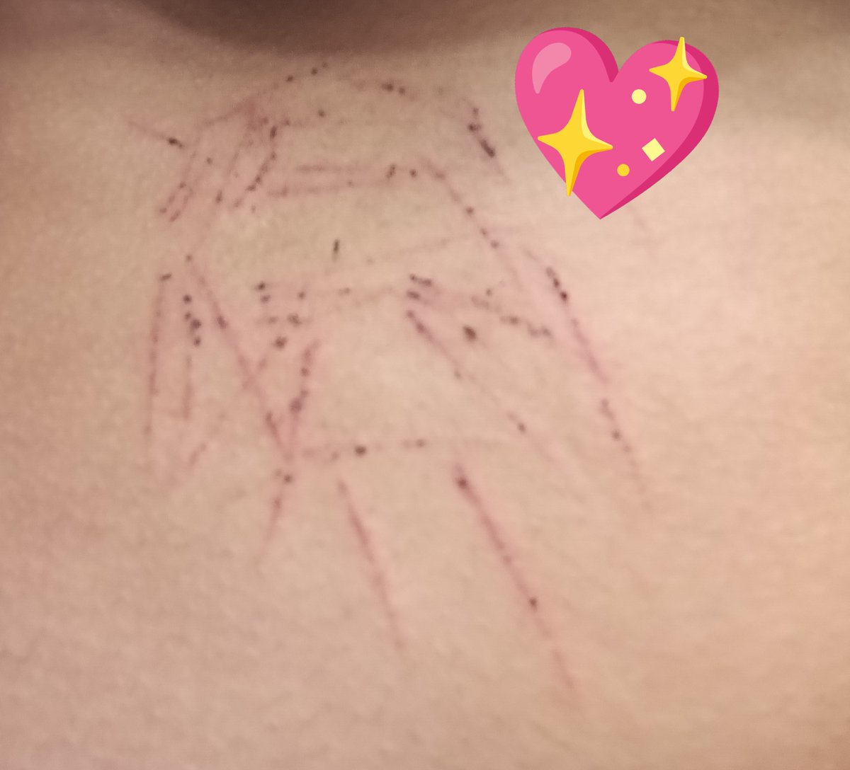 slitaflya's tweet photo. Marker kept giving up, carved wendy instead https://t.co/ftReyzYU83