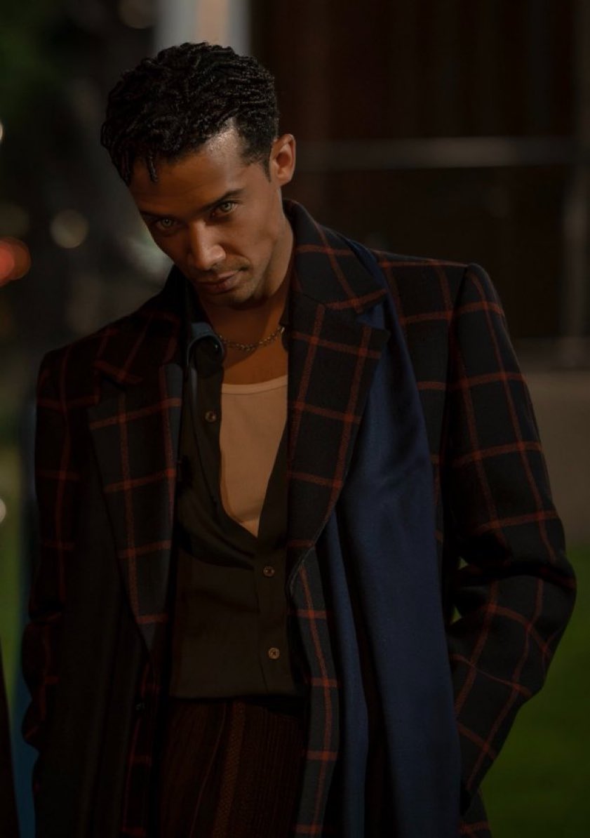 thesundrinkr's tweet photo. im so wet god im so fucking wet i need to bounce on it until his dick opens a second cervix inside me and he impregnates me with twins so i can use both cervix for him https://t.co/nJ7tiKEDGc