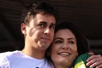 JosephAlvesNig's tweet photo. ⛔️MICHELENTA &amp; BEZERRO⛔️
Onde estão os idiotas que nos xingaram? Estávamos certos e nem precisou fazer forca. O Bezerro e a Madrasta. Será que tem algo mais além desse motim? Voce tbm ja imaginava isso? https://t.co/YZbUB8zpzD