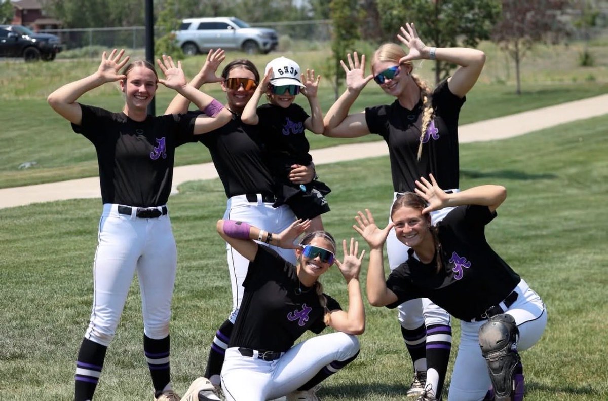 LoshKate's tweet photo. Another great year in Colorado has already flown by! This place is always so special and I am so thankful for the friendships and memories that will forever be held here! See you next year Colorado! Stats: .463 avg, 1.464 OPS, 19 H, 4 2B, 3b, 5 hrs, 17 RBIs, 53 IP, 51 Ks & 1.434 WHIP & .233 BAA! 🏔️🥎💜 

@triplecrownspts @EliteHeatFP @Aces_SoftballKC @STayTaylor18 @rktaylor12 @MJClutchHitting @LineDsoftball @SoftbalAmerica @PrepSoftball @thealliancefp @TheeSBReport @AdaptPTPD
@3tsallstars @fastpitchwatch @DiamondAddicts @sqairz @DeMariniFP @EvoShield @RIPITSports @wilsonballglove