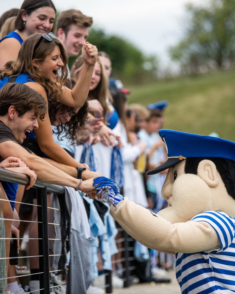 GVSU's tweet photo. ⚓️ Save the date for Grand Valley Homecoming on October 3! ⚓️

Join your fellow Lakers for a Lifetime for the alumni tailgate, class reunions, a football game and more at Homecoming 2026. Find more info at https://t.co/Xl9DgTEuVt. https://t.co/GO4aKONjQ0