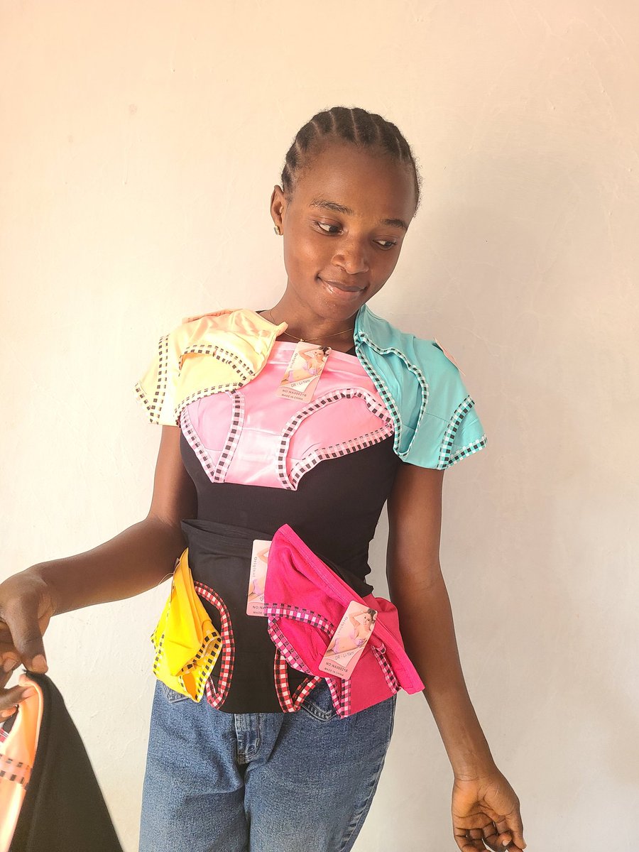 Oluwakemi 🌸💫 tweet media
