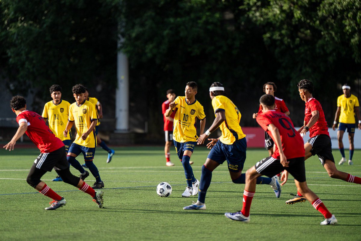 OE_ECUADOR's tweet photo. Postales del primer partido de la “Tri Especiial” en la Copa Mundial París 2026 
💪🏽👏🇫🇷🇪🇨⚽️🏆 https://t.co/tXfaUmsLCy