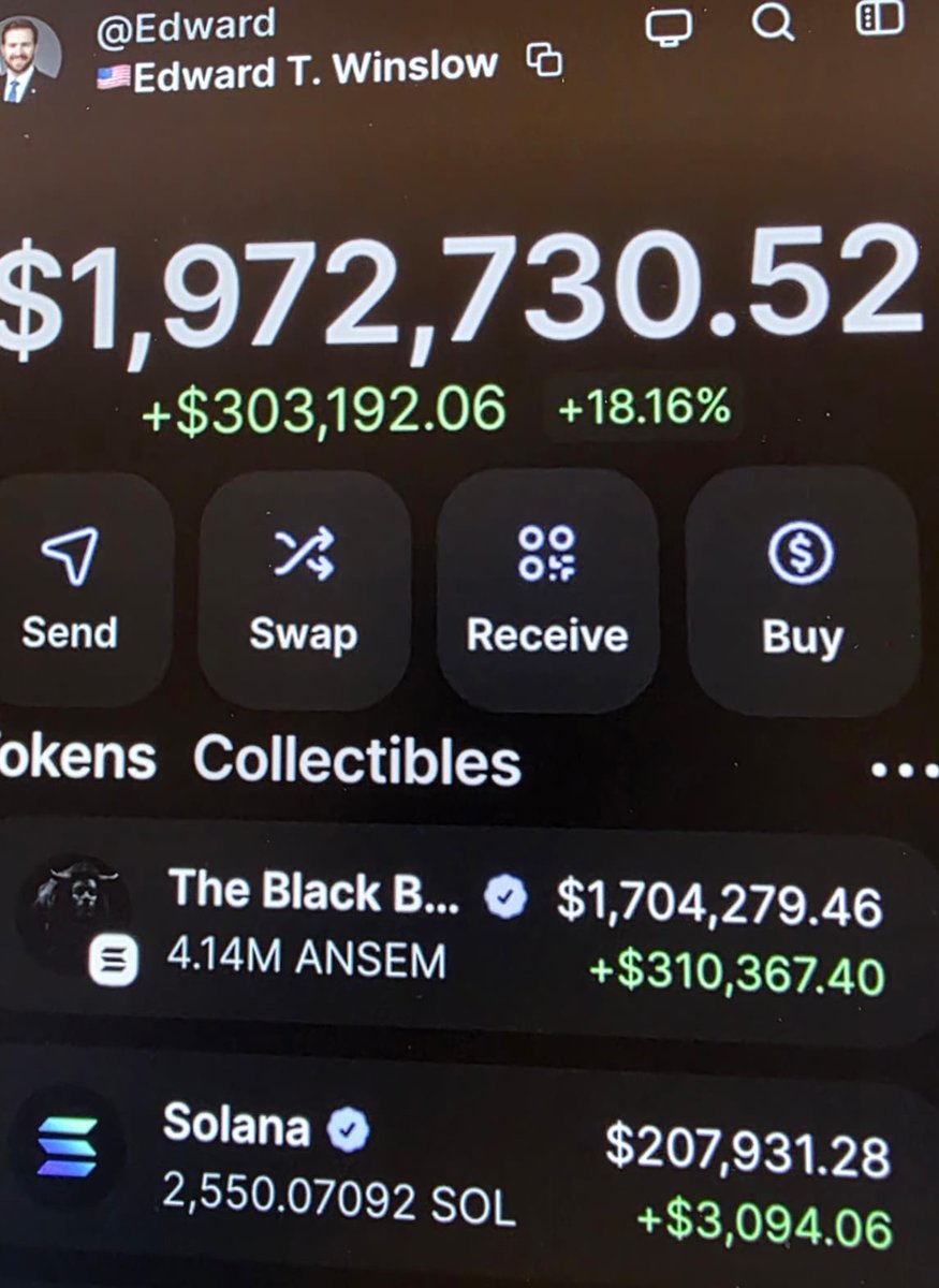 EdwardTWinz's tweet photo. Follow Like and drop your $SOL address👇

Fuck it ! first 2000 to interact will be rewarded ! https://t.co/KyWdD2ePJk