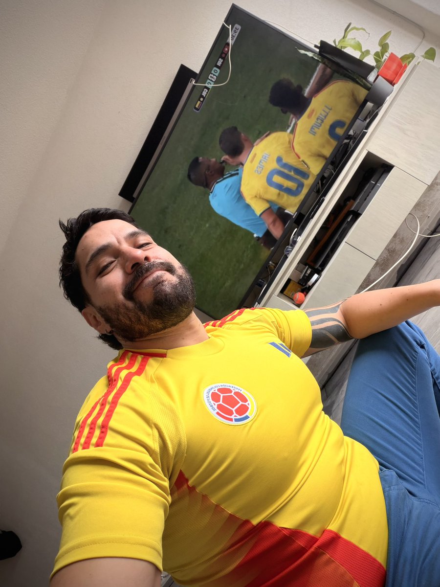 der_maldonado's tweet photo. 0-0.
Estaba más divertido el de México vs Inglaterra #yasuperame #ardido #mundialdefútbol2026 #colombia https://t.co/caSrQ4r0tU