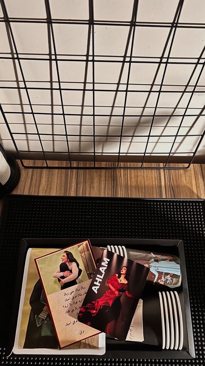 JoryH136's tweet photo. من الطفف وأجمل الهدايه الي وصلتني مستحيل اتخطاها يمكن تكون بسيطه بنظر الغير بس بنظري شي اسعد قلبي كثيررررر 🥹🥹💙💙💙💙💙💙.  

@AhlamAlShamsi @alyousef2000 https://t.co/LYHy9xSFrD