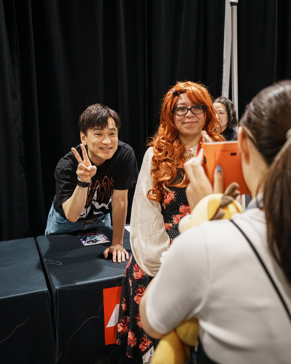 VIZMedia's tweet photo. Fans were ECSTATIC to meet Masakazu Morita, Ichigo’s Japanese voice actor, at @animeexpo for his autograph session 🥺✍️

Morita-san delighted fans with his kindness and exceptional presence. Each fan received a special Polaroid photo taken with Morita-san himself, in addition to an individually signed piece of BLEACH art from the Final Part! Thank you so much Morita-san ☺️⚔️🙏

@edokko_dey