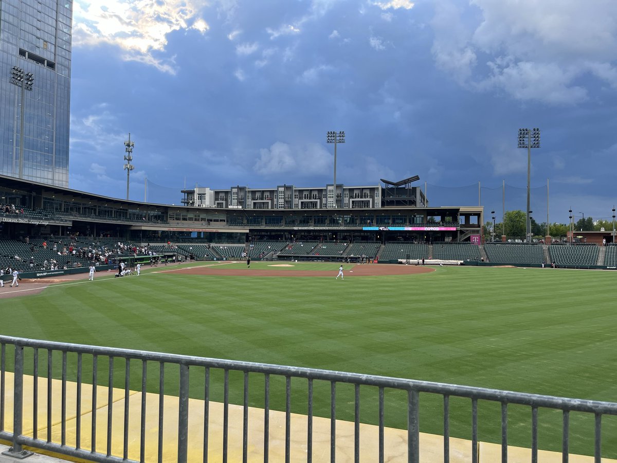 Afro_Baseball's tweet photo. Second Knights game for me. Got to see Murakami this time 😀 https://t.co/uJWJ9S6uPK