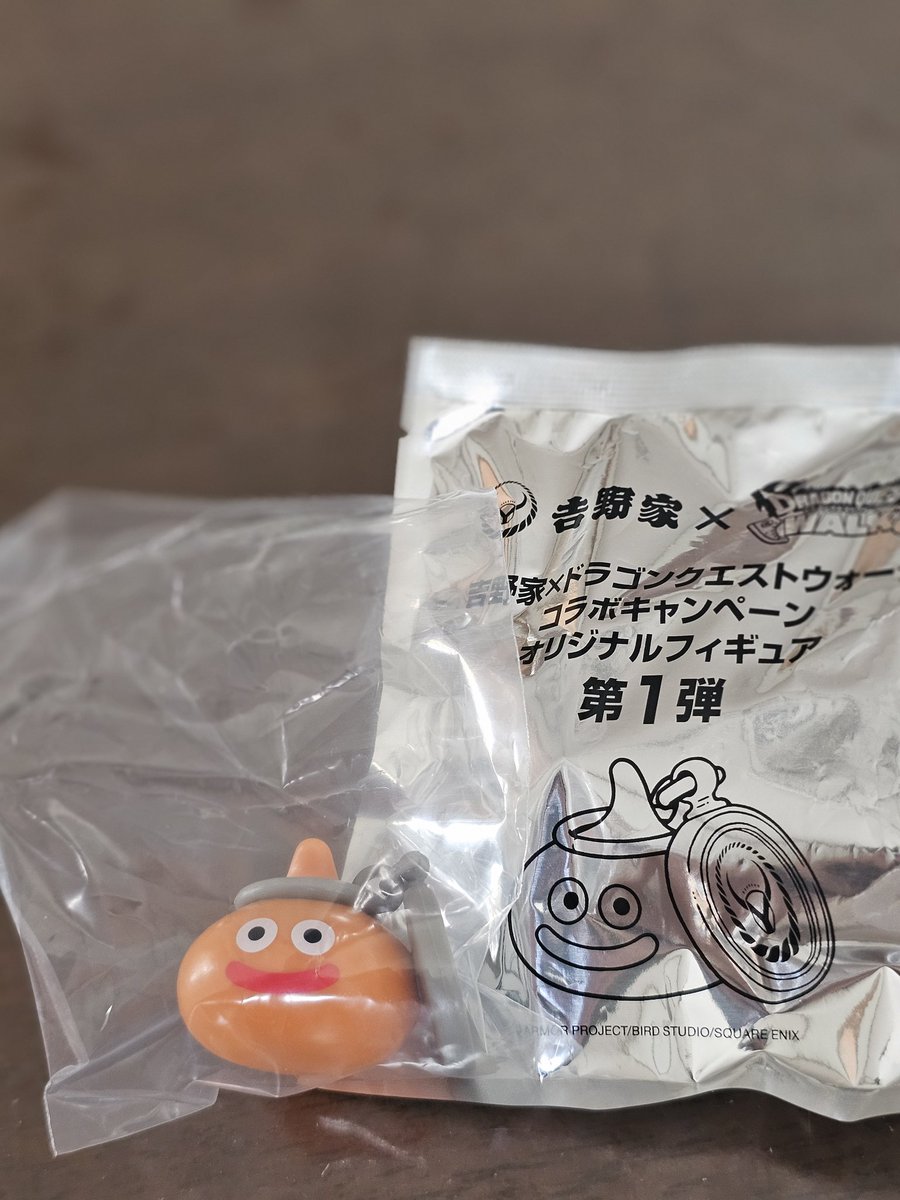toxic_for_us's tweet photo. 片方は角ばってましたよ… https://t.co/N4j839TseM