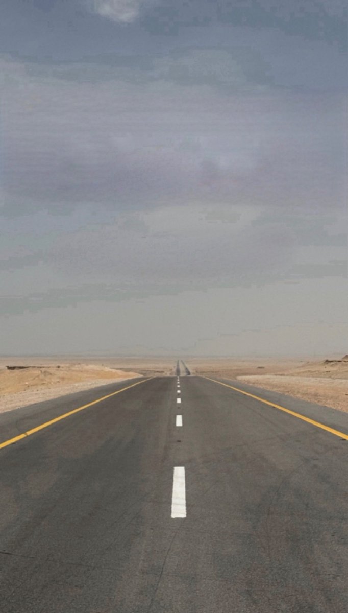 M3kkaz's tweet photo. مد النظر قدام لاتقصر الشوف
اطرب شبابك دام الاشواق حيه . https://t.co/DTEzhIKXlu