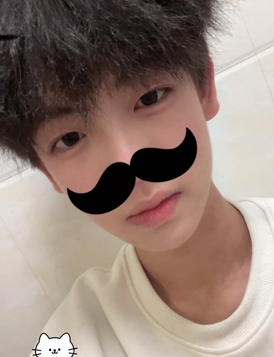 Hanpq4hro's tweet photo. 泥萌好，关注我的都会回关（不经常上推，没有及时回消息望见谅） https://t.co/3CuMyWYvAc