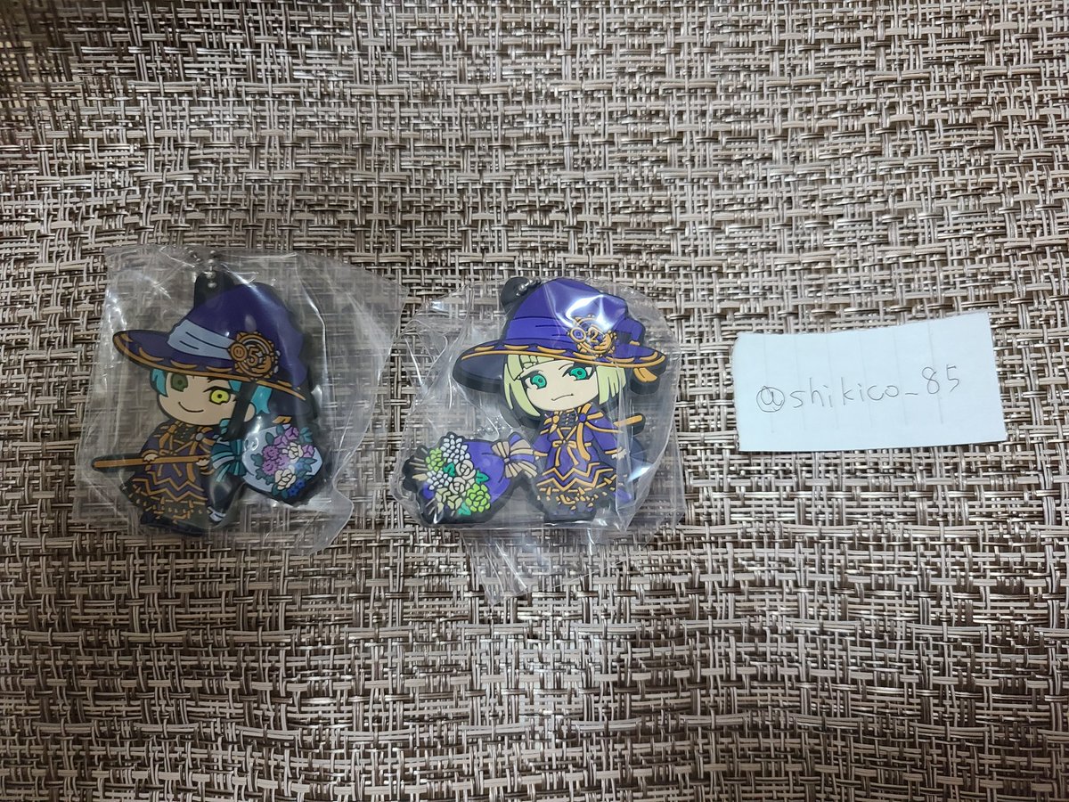 shikico_85's tweet photo. ツイステ　でふぉラバ　ブルームバースデー
【譲】ジェイド、ルーク
【求】イデア
初回の方ツイフィール必読です。
交換のみ https://t.co/z9x9UFZfMM