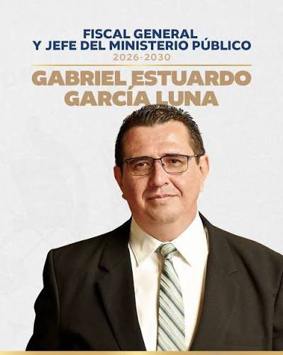 RafaelCarrerra's tweet photo. ¿Uds creen que esta cerote de Duque aparecerá?

Pasaron meses buscándolo y el @MPguatemala de Consuelo Porras lo captura, para que un juez mierda le diera medida y el mp de García Luna no  se opusiera. 

¡No somos estúpidos!
Maldita corrupción de semilla. https://t.co/wxVeSZV9YY