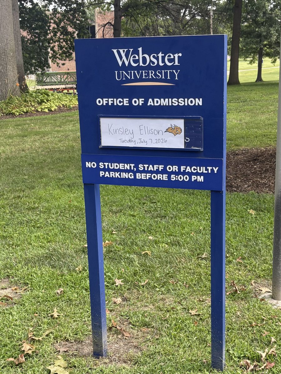KinzlyE's tweet photo. I had a great visit with Webster University today! I enjoyed meeting a few players and learning more about the area and all it has to offer. Coach Sampson is a great coach with an amazing team! Thank you so much for this opportunity! @GorloksSoftball @ProspectsTTP https://t.co/fA8n8pZSWh
