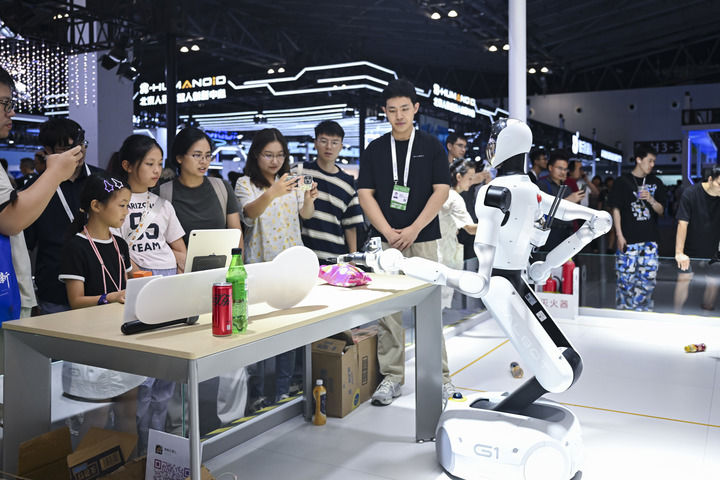 ChinaScience's tweet photo. The 2026 World AI Conference (WAIC) will be held in Shanghai from July 17 to 20 under the theme "AI partnership for a brighter future," featuring six major sections ranging from forums, exhibitions, to innovation incubation and talent exchanges, with more than 1,100 exhibitors signing up for the event. Over 3,000 exhibits are expected to be on display during the conference, among which more than 300 products will make their global debuts.