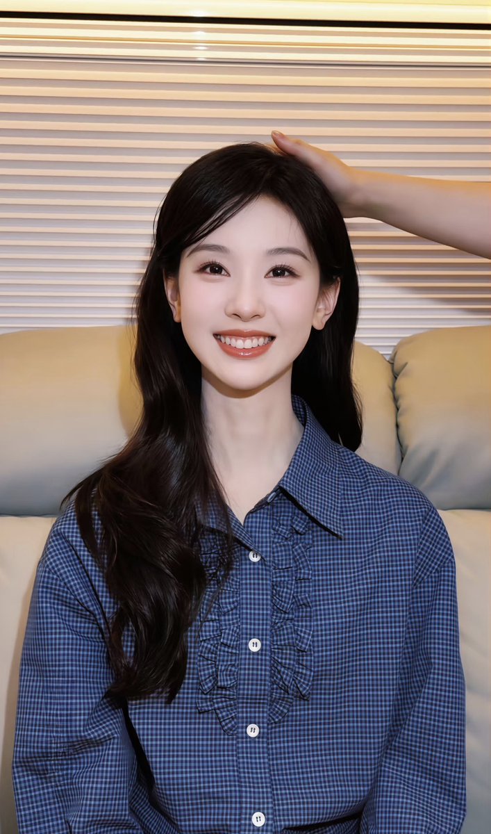 chenduling0996's tweet photo. 萌萌之中早已注定，你只是兔子～ #陈都灵 #chenduling #嘟嘟 https://t.co/WRV3FIwTyv