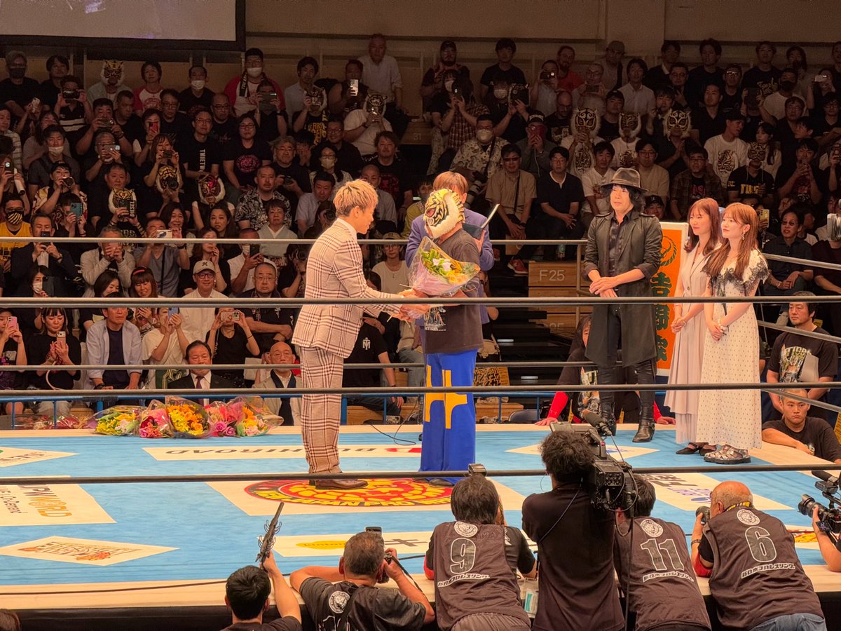 TOTOmutoto's tweet photo. 出演選手インスタで見つけた武藤姉妹🐯 https://t.co/TrI5a2DhpP