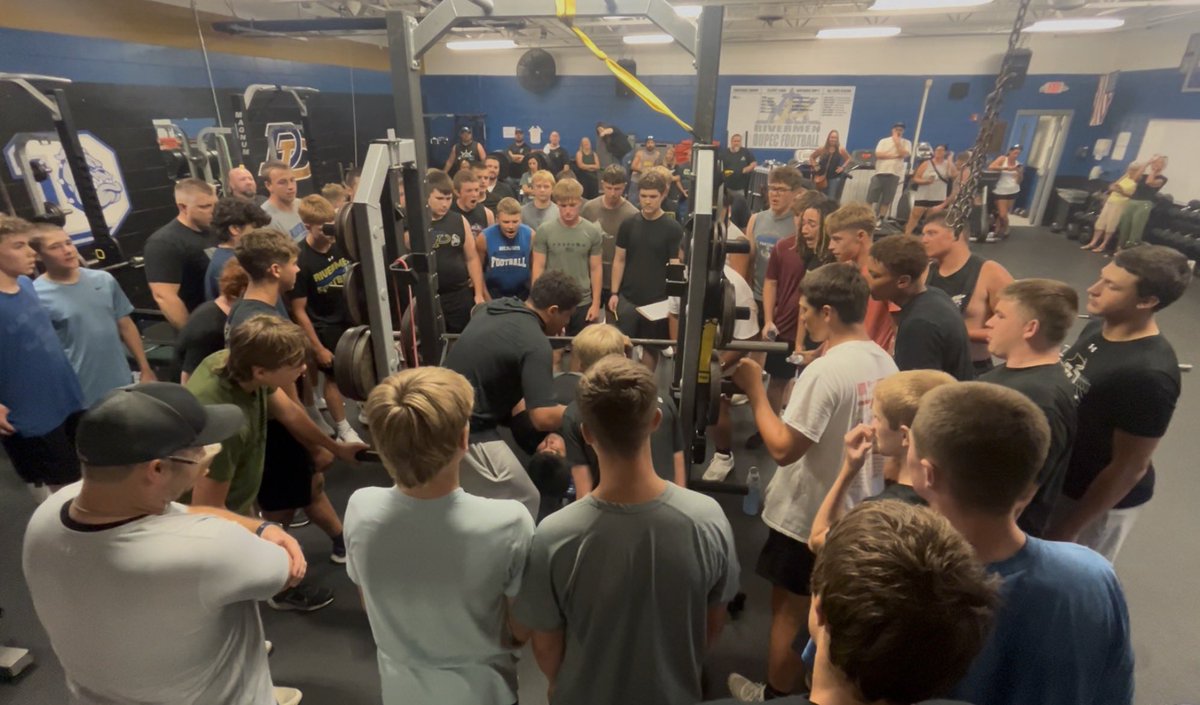 Du-Pec Football tweet media
