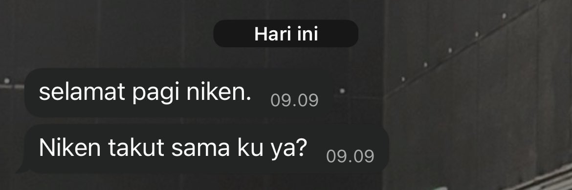 yitsken's tweet photo. gak pernah membayangkan di pagi hari di chat begini sama manager marketing. sekali lagi. MANAGER MARKETING. https://t.co/hvjnE2QkWp
