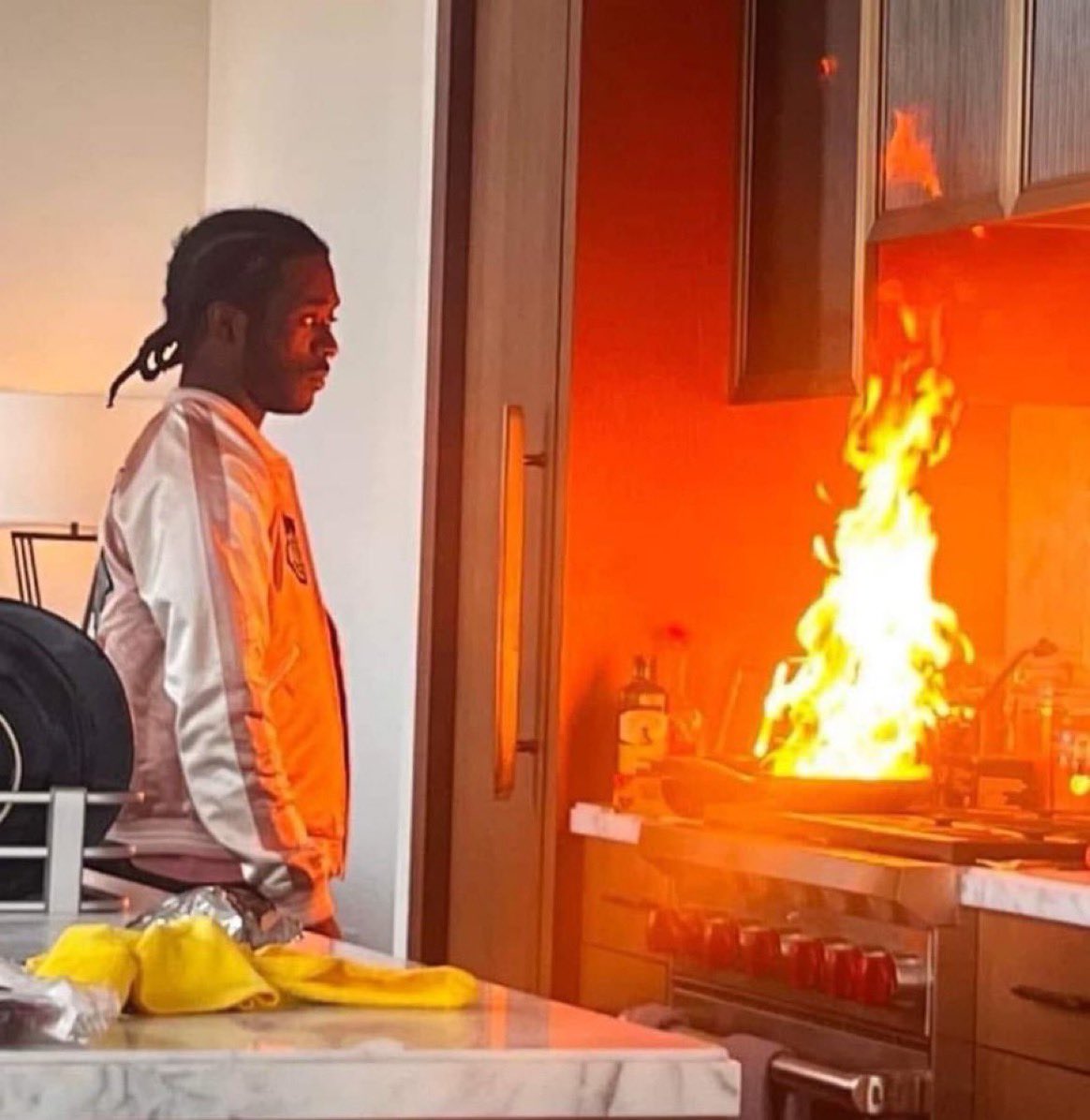somegalaxies's tweet photo. Para o Everaldo pedir calma, imagina o caos que está #masterchefBR https://t.co/IgQ8u4wAnr