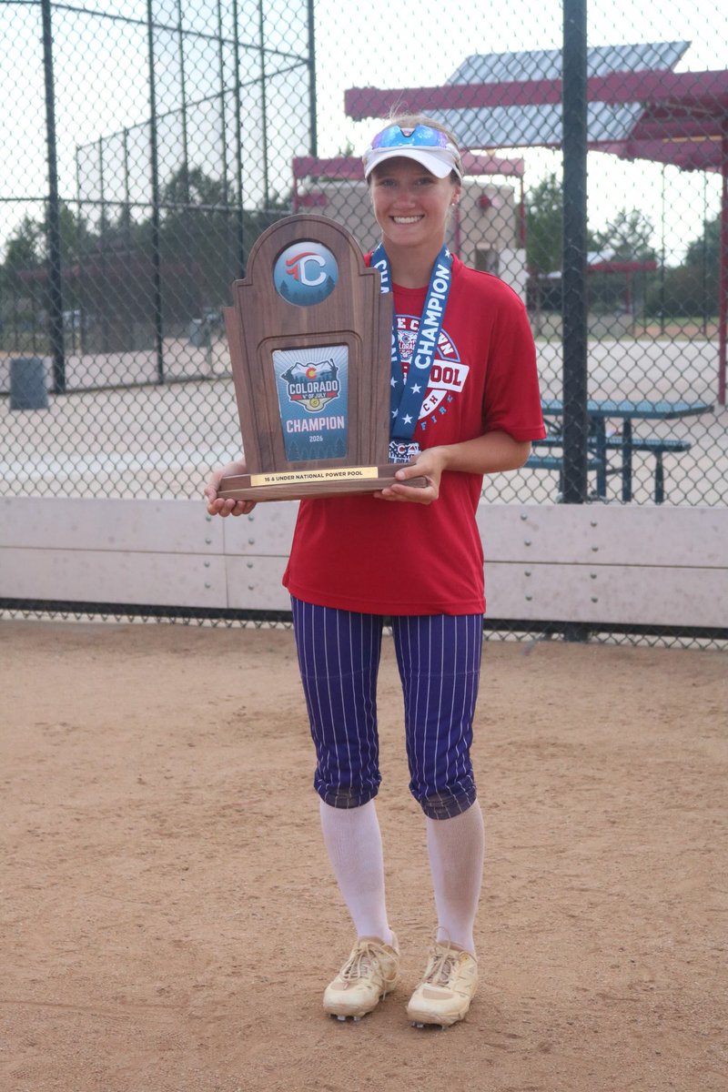 erin_ruddell2's tweet photo. Highlights from the Colorado Sparkler and some pictures with the 🏆 ! Thank you to the coaches who came out! 💜🙌🧡

Atlanta, Georgia 🔜 (schedule below!)
@09Unity @UnityCoachJosh https://t.co/gQf3qbK7D3