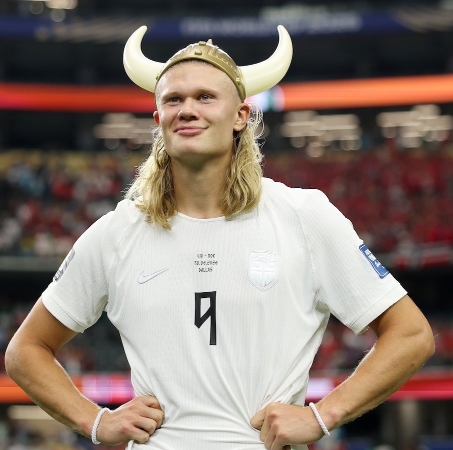 Sachinettiyil's tweet photo. Erling Haaland, the Norway striker, bought a rare 1594 manuscript about Norway’s medieval kings, including King Olaf and the nation’s conversion to Christianity, for $134,000 and donated it to his hometown library so people could connect with Norway’s history and heritage. https://t.co/TMZbbYnWQT