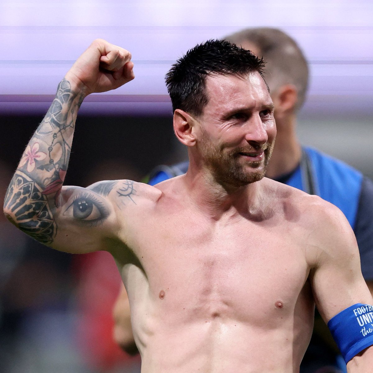 brfutboll's tweet photo. 🚨🗣️Zlatan Ibrahimovic - "What Messi is doing at 39 is unbelievable. Competing with Mbappe and Haaland in their prime and yet coming out on top is insanity. People who think he isn't the greatest footballer of all time should be banned from watching the game" https://t.co/lyfjfSPdSp