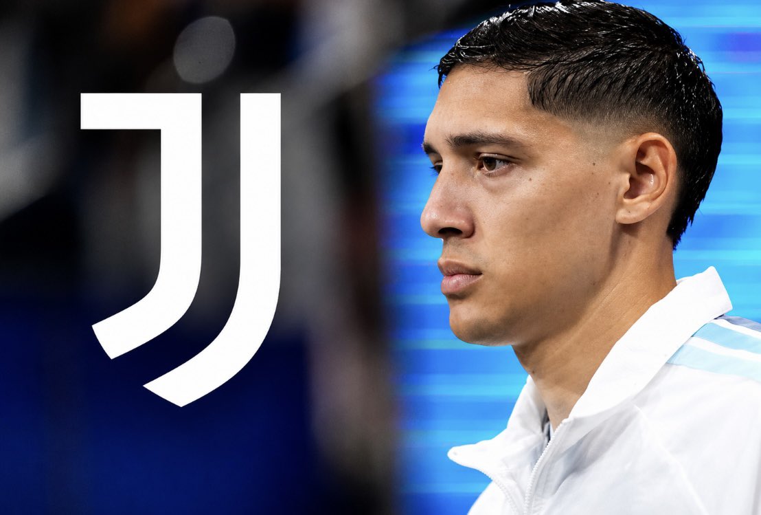 juvefcdotcom's tweet photo. ‼️ Nahuel Molina had been offered to Juventus earlier this afternoon. Atlético Madrid is evaluating his possible departure for a fee between €15-20m. 🇦🇷⚪️⚫️ 

—@_Morik92_ | #Juventus https://t.co/BEmDlqPCgm