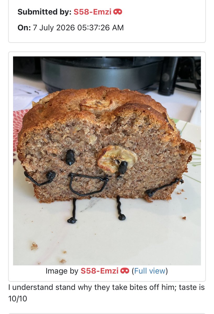 adozenpaperdogs's tweet photo. OH MY GOD SOMEONE MADE BANANA BREAD IRL HES REAL HES REAAALLLL https://t.co/CLfpoNSMor