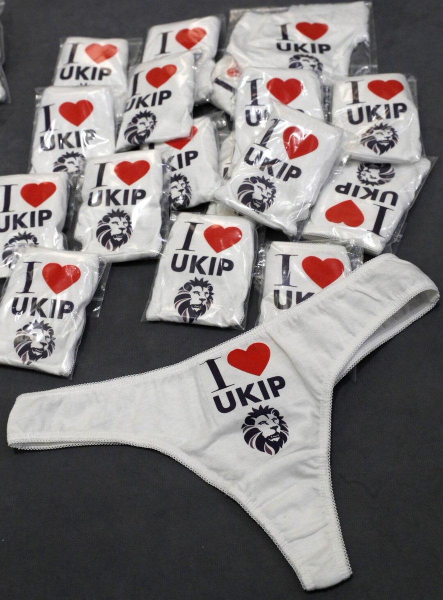 cockneycampaign's tweet photo. @AlastairMorgan No fitter word than #squalid for Farage https://t.co/dwhMdYaClq