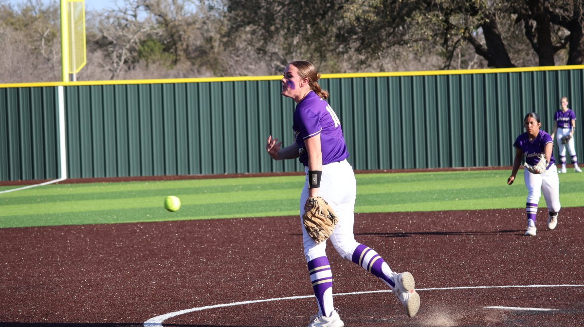 fierrojennifer's tweet photo. .@marblefallsisd @MFHS_Sports @MarbleFallsSB's player Callie Phillips named all-state!!!
https://t.co/nNnrq0fPuo
#GoGetEmMustangs #GoldStandard #NoDoubt #Mustangs #LadyMustangs #TheBroadPodcaster #TexasChalkTalk #marblefallstx #burnetcountytx #highlandlakestx #hillcountrysports https://t.co/tFUw6gy4AV
