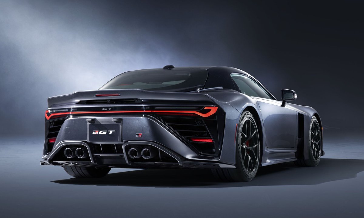 responsejp's tweet photo. トヨタの新型ハイブリッドスーパーカー『GR GT』、欧州デビューへ…グッドウッド2026
https://t.co/3jPSfa9g5D

#新型車 #トヨタ #GR #グッドウッド https://t.co/S9IvZ5ZRta