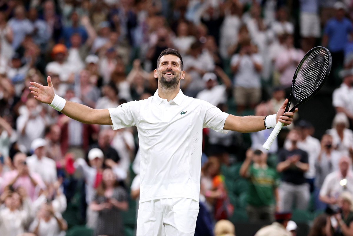 Miguelcmm1's tweet photo. 39 años. Tiene que jugar el solo, no tiene nadie detrás, nadie que corra por el, nadie que le ayude.

Y sigue compitiendo y ganando a los mejores del mundo.

Dudo que vuelva a nacer un deportista en toda la historia como el. https://t.co/MQAtnlkbfm