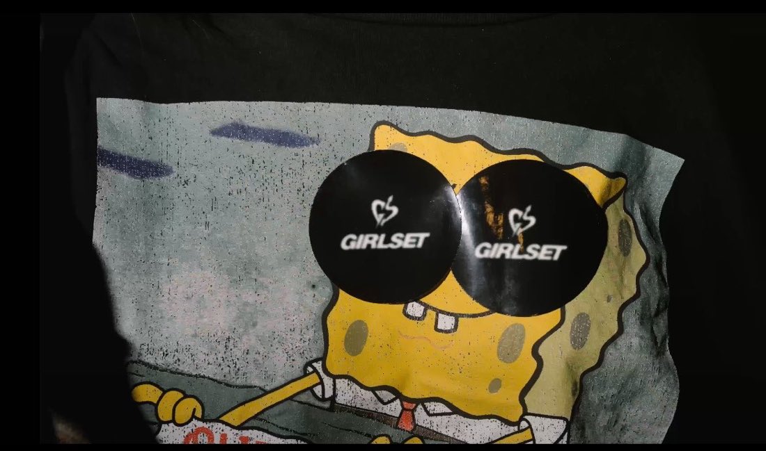 halaazq's tweet photo. SpongeBob What are you doing here?! https://t.co/WimQ4ouWQB