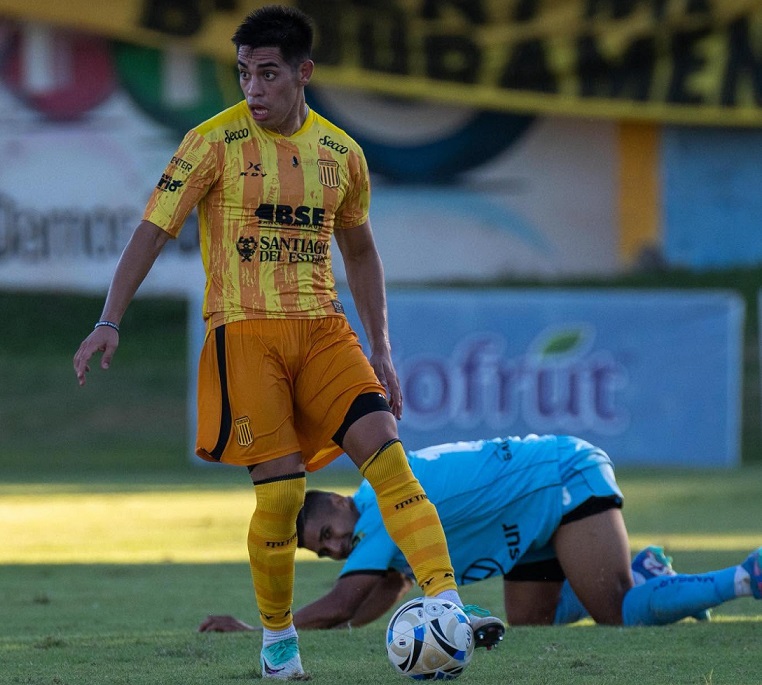 JuanPabloSequ14's tweet photo. #PrimeraNacional 

Martín Rodríguez rescindió con Mitre y tiene nuevo club

El lateral izquierdo dejó el "Aurinegro" y es otra de las bajas. Es nuevo jugador de Defensores de Belgrano.

https://t.co/noqNh55pPf https://t.co/QlafqdDgua